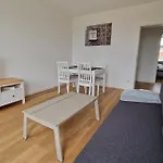60 Qm Apartment Creuziger Str 12 Min Ins Zentrum